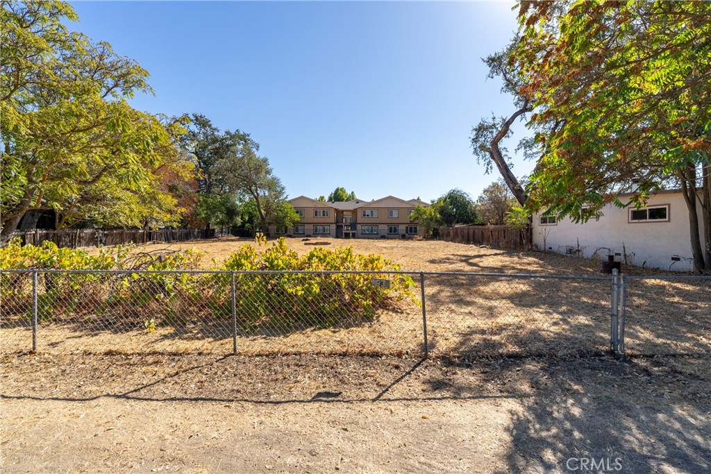 93 S Main St, Templeton, CA 93465