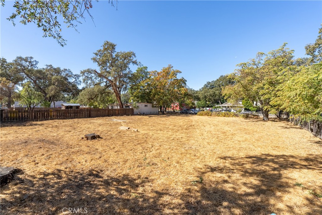 93 S Main St, Templeton, CA 93465