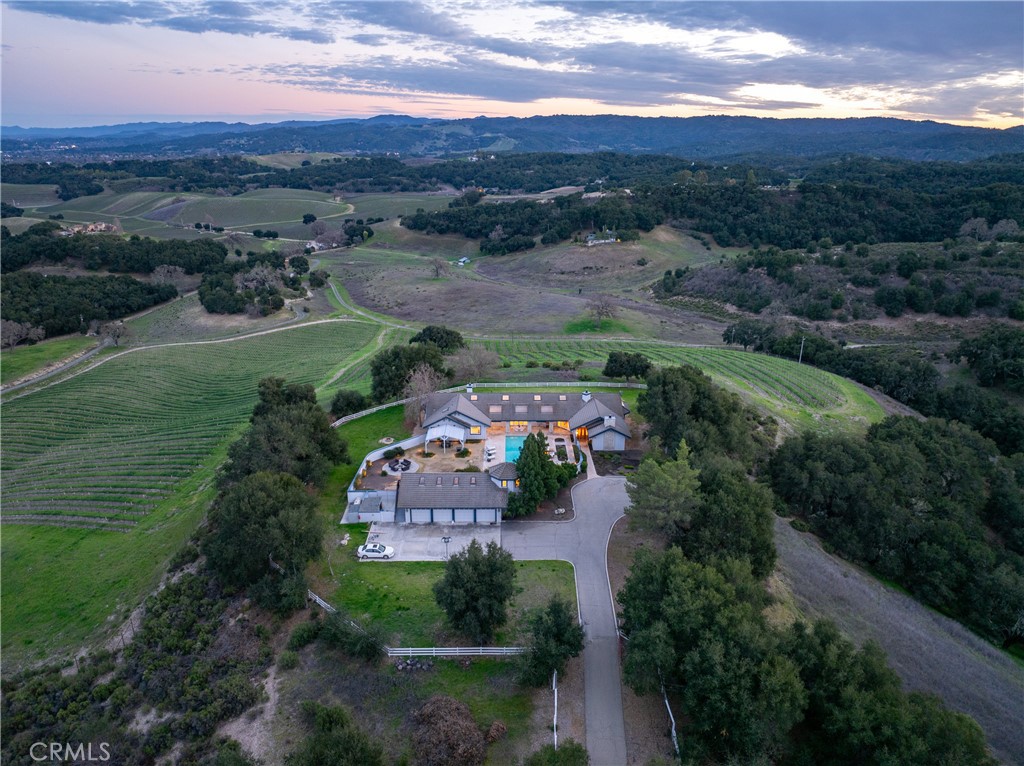 2867 Township Road, Paso Robles, CA 93446
