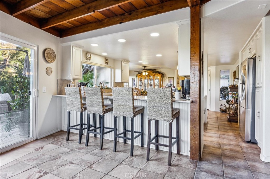 5503 Whispering Pines Ln, Paso Robles, CA 93446