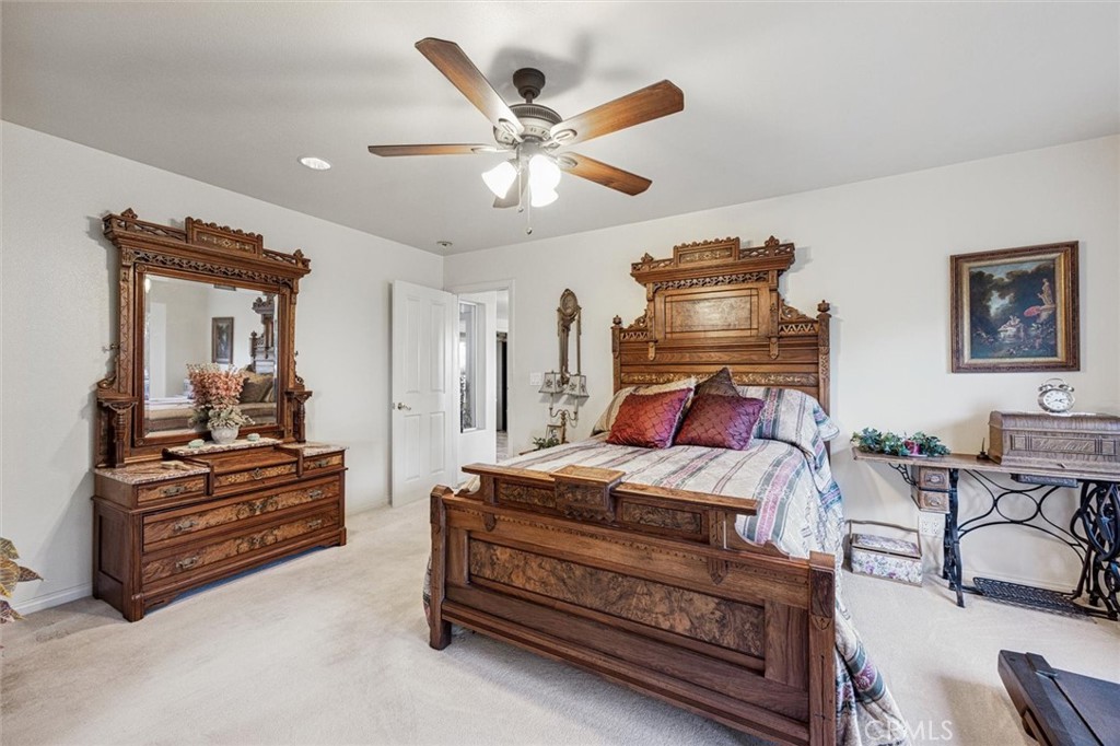 5503 Whispering Pines Ln, Paso Robles, CA 93446