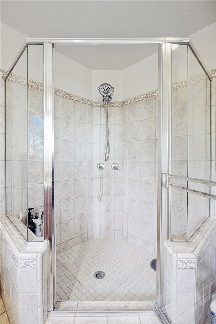 5503 Whispering Pines Ln, Paso Robles, CA 93446