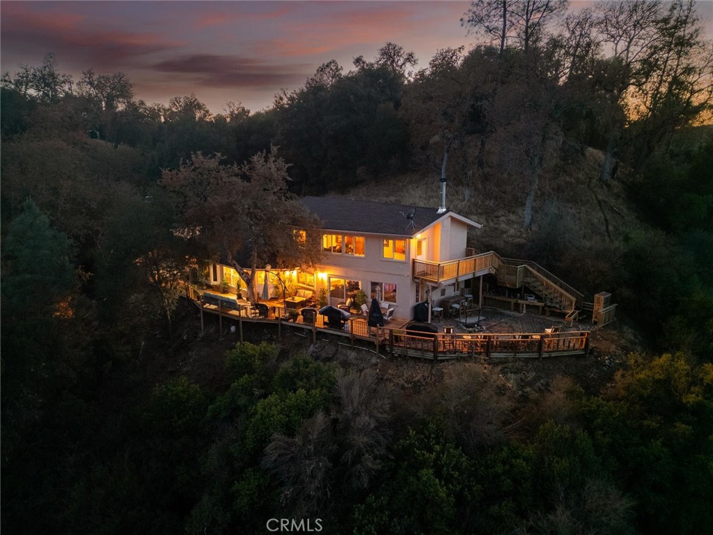 5503 Whispering Pines Ln, Paso Robles, CA 93446