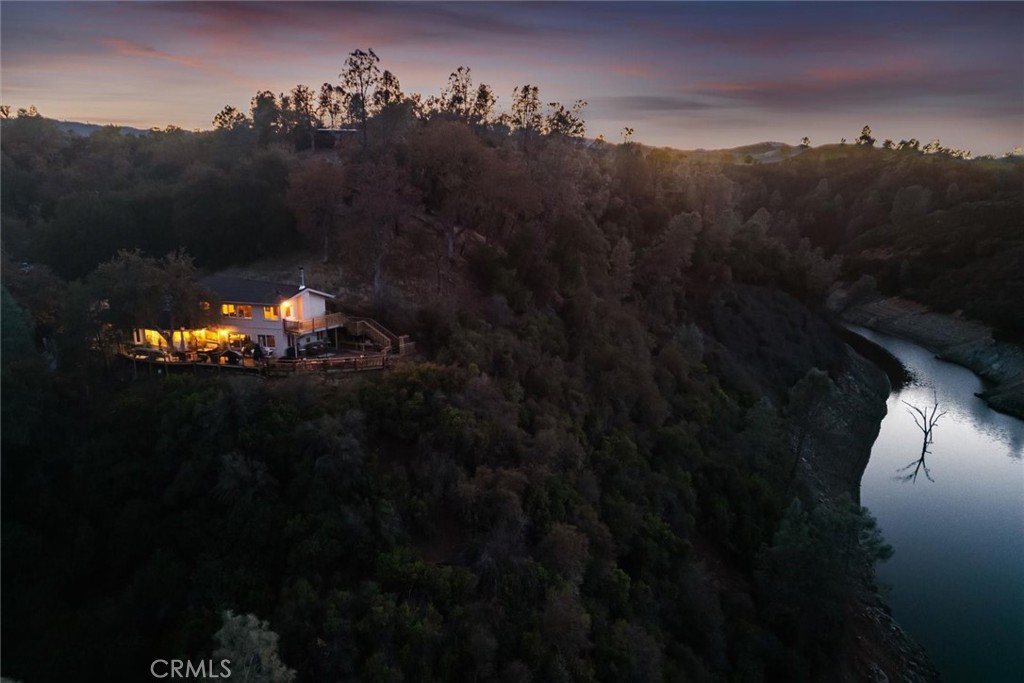 5503 Whispering Pines Ln, Paso Robles, CA 93446