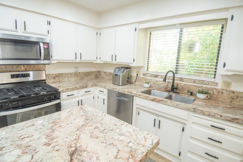 2786 Black Horse Ln, Paso Robles, CA 93446