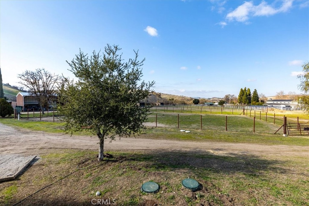 4310 Almond Dr, Templeton, CA 93465