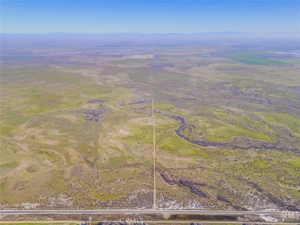 11484 Corcoran Rd, Wasco, CA 93280