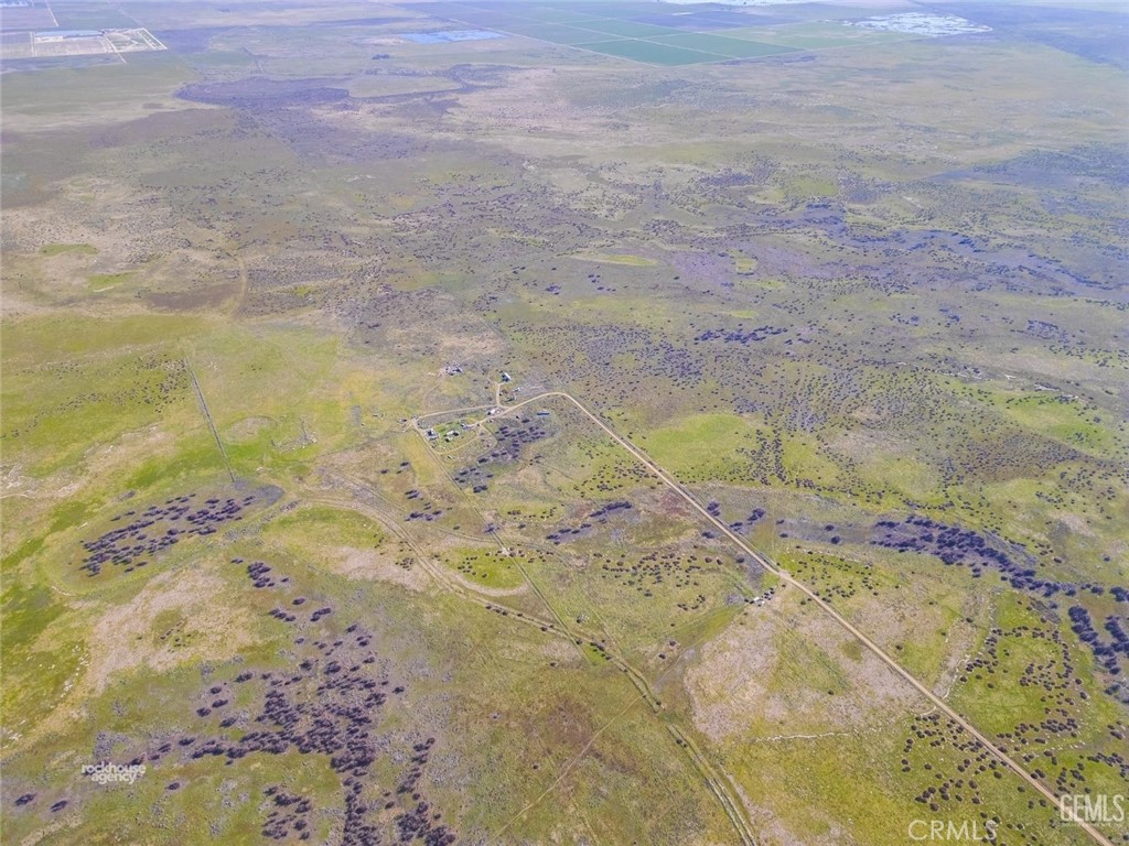 11484 Corcoran Rd, Wasco, CA 93280