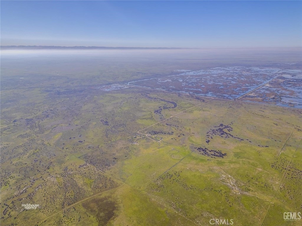 11484 Corcoran Rd, Wasco, CA 93280