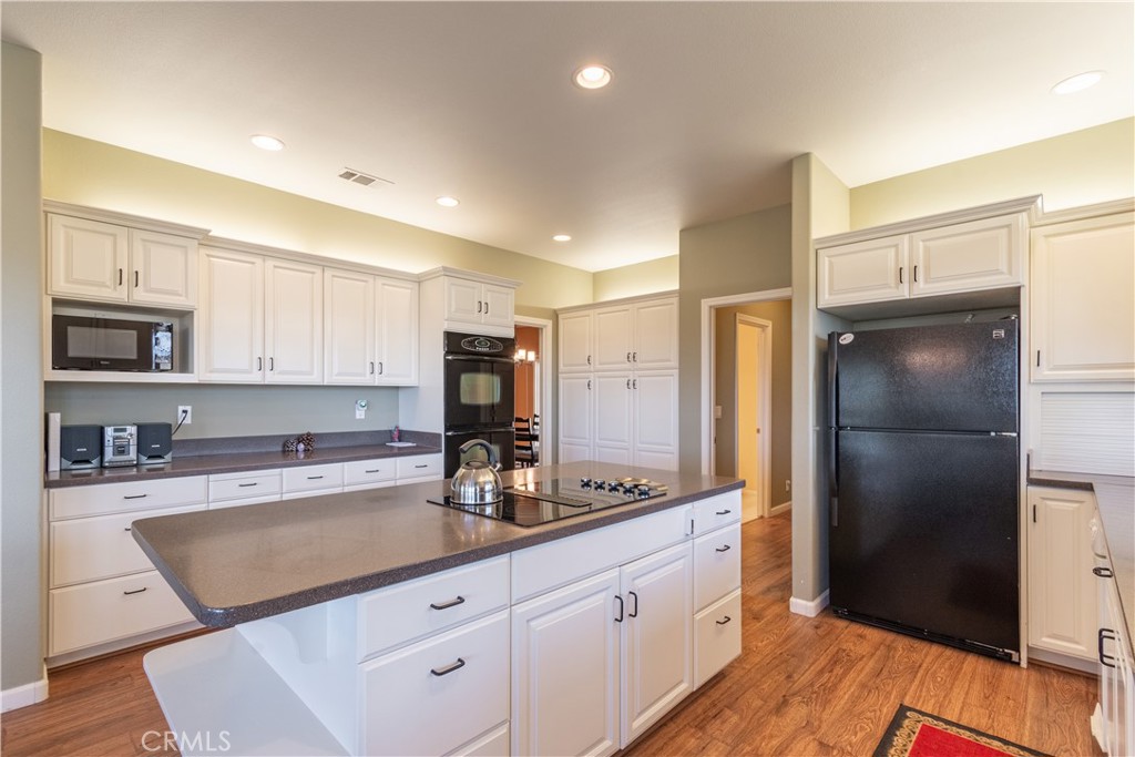 390 San Marcos Rd, Paso Robles, CA 93446