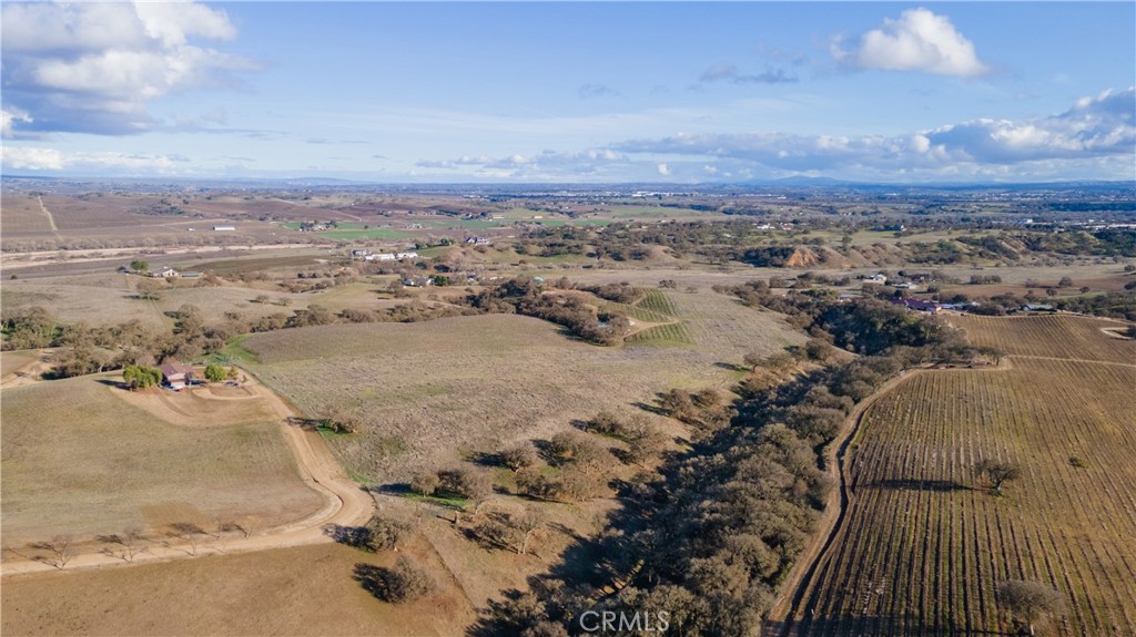 390 San Marcos Rd, Paso Robles, CA 93446