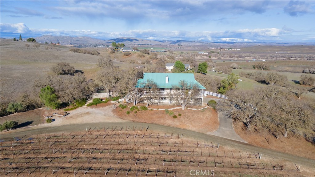 390 San Marcos Rd, Paso Robles, CA 93446