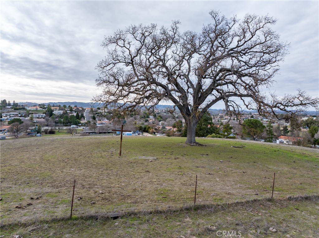 2450 Golden Hill Rd, Paso Robles, CA 93446