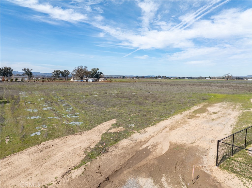 5185 Airport Rd, Paso Robles, CA 93446