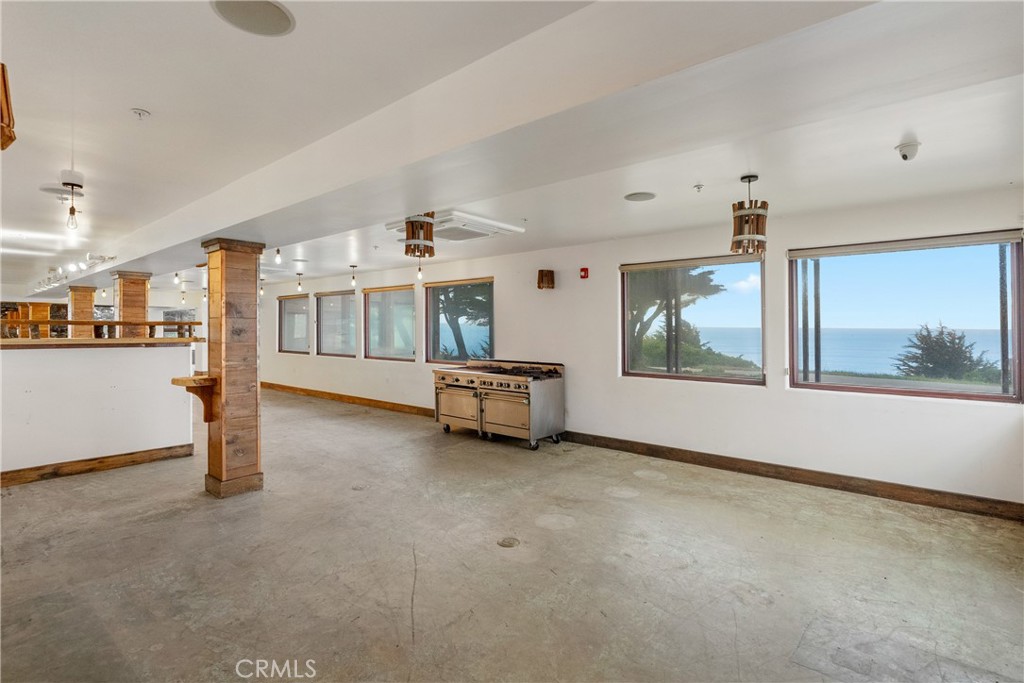 7432 Exotic Garden Dr, Cambria, CA 93428