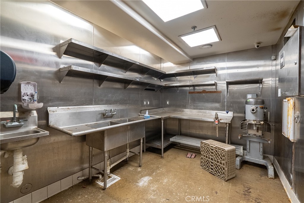 7432 Exotic Garden Dr, Cambria, CA 93428