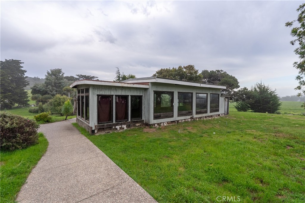 7432 Exotic Garden Dr, Cambria, CA 93428