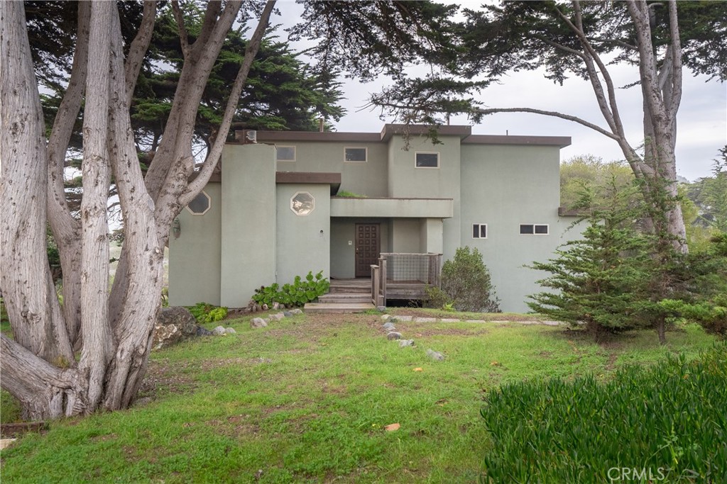 7432 Exotic Garden Dr, Cambria, CA 93428