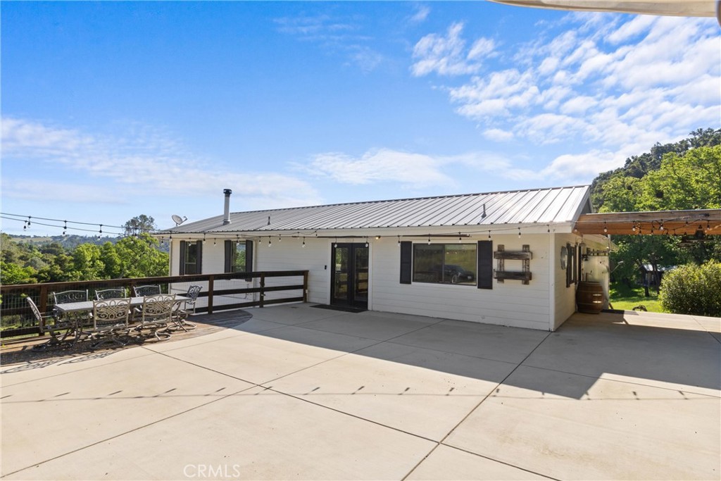 7330 Gage Irving Rd, Paso Robles, CA 93446