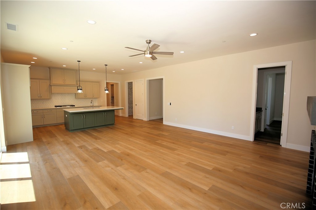 2050 Prospect Ave, Paso Robles, CA 93446