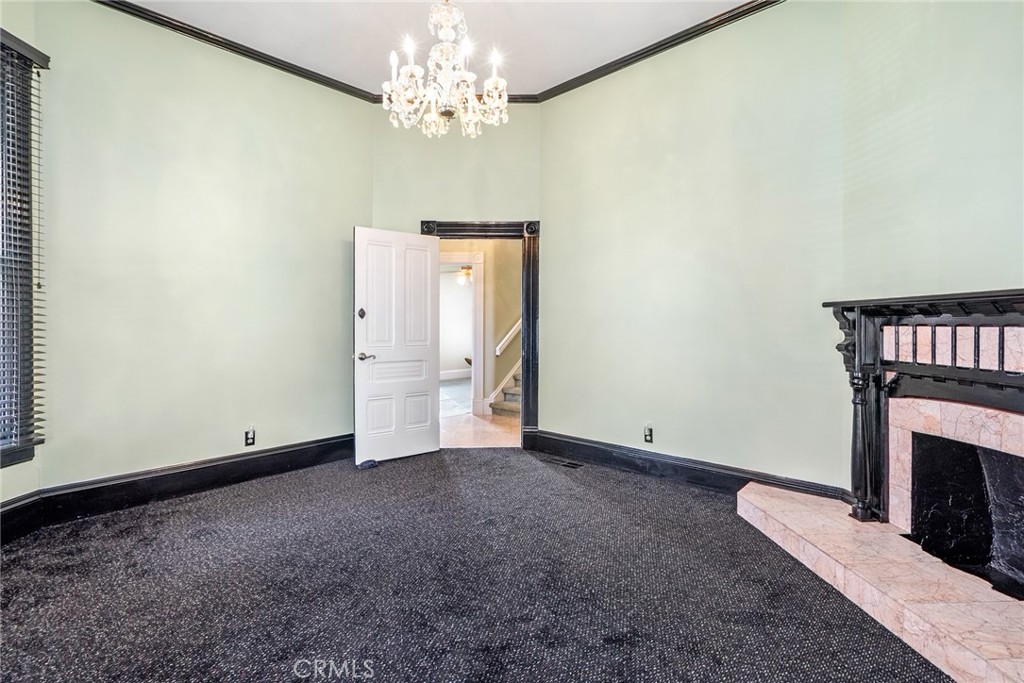 1803 Pine St, Paso Robles, CA 93446