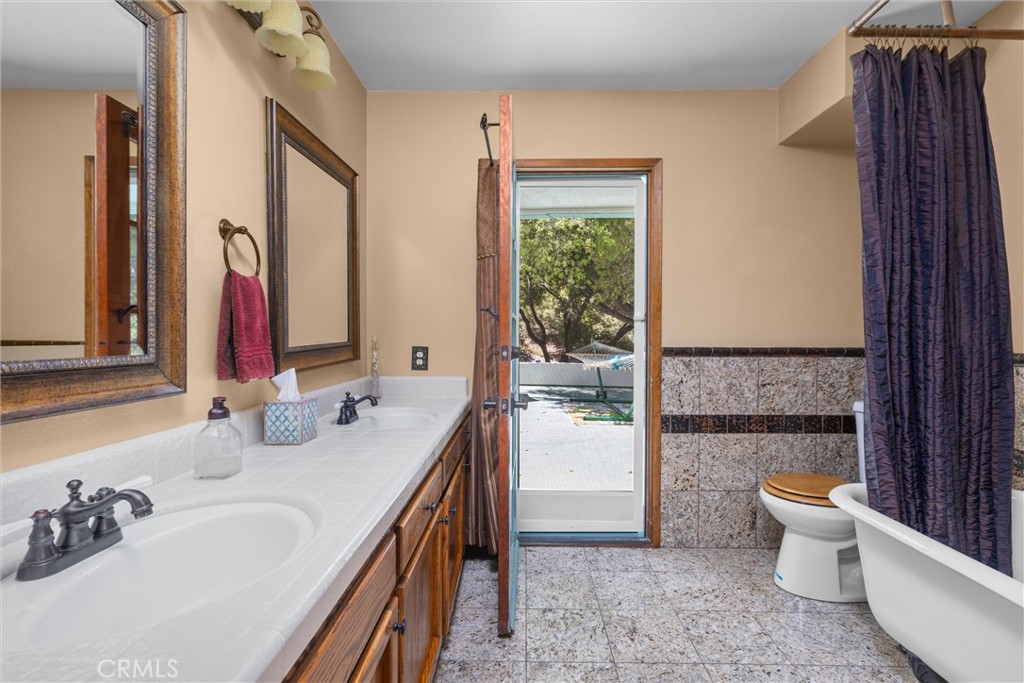 2015 Alturas Rd, Atascadero, CA 93422