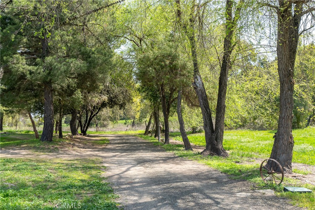 2925 Oakdale Rd, Paso Robles, CA 93446