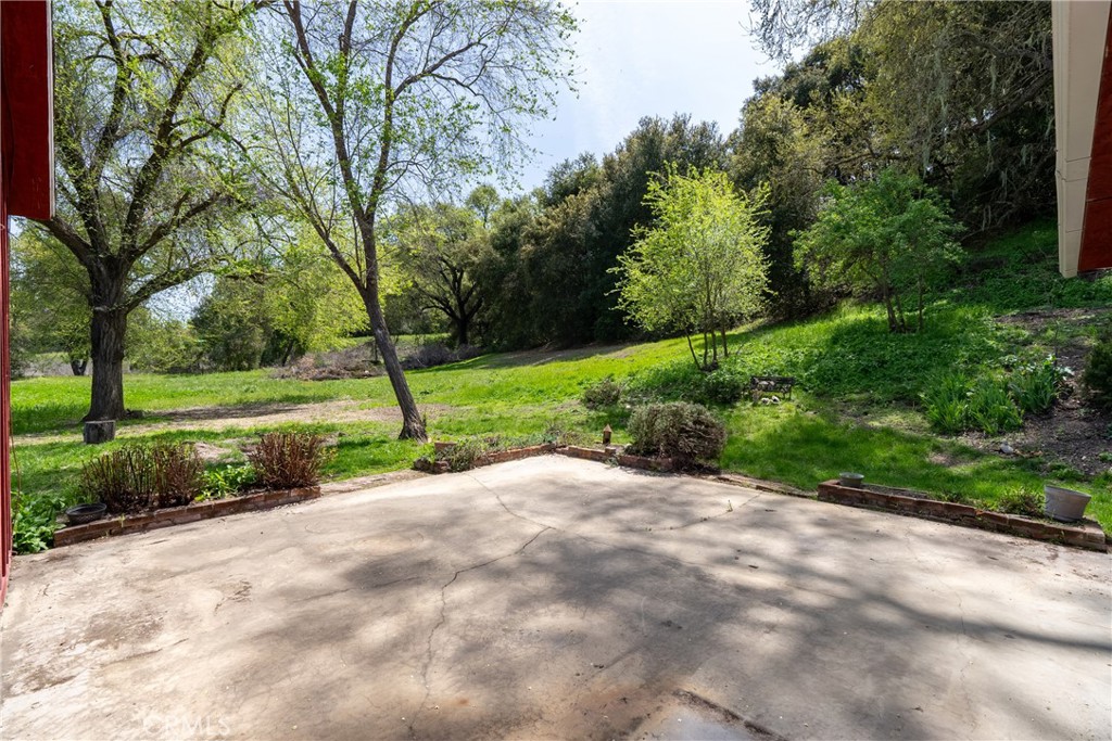 2925 Oakdale Rd, Paso Robles, CA 93446