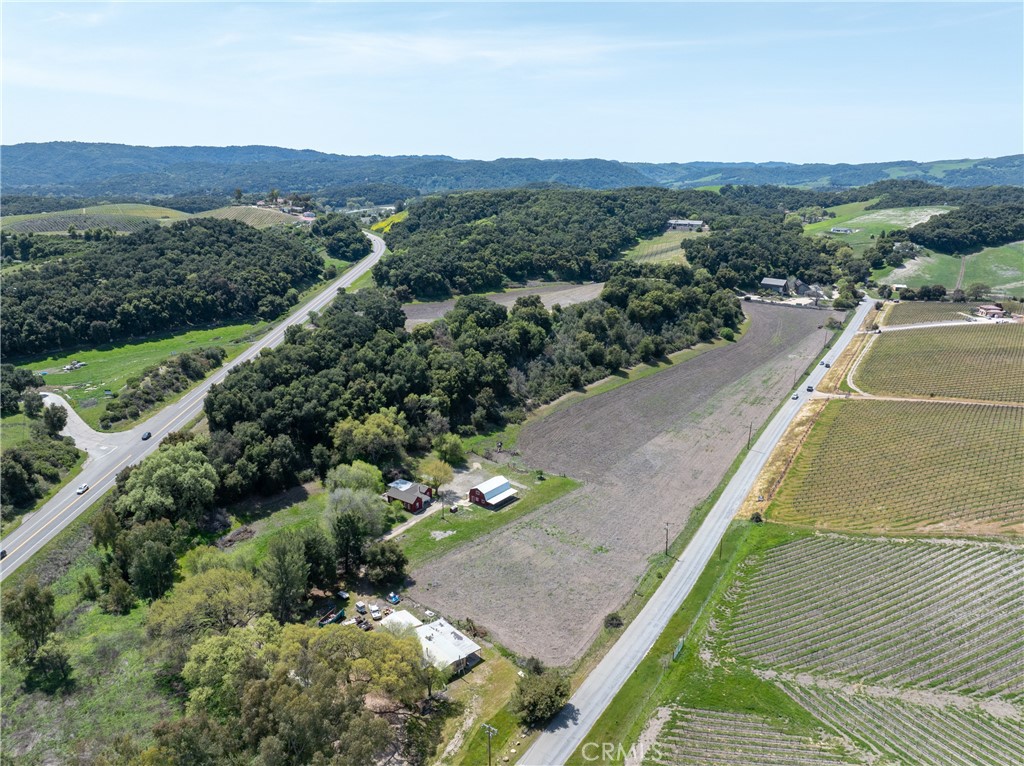 2925 Oakdale Rd, Paso Robles, CA 93446