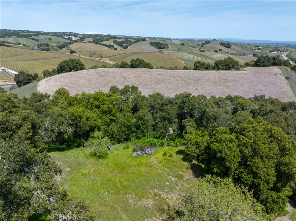 2925 Oakdale Rd, Paso Robles, CA 93446