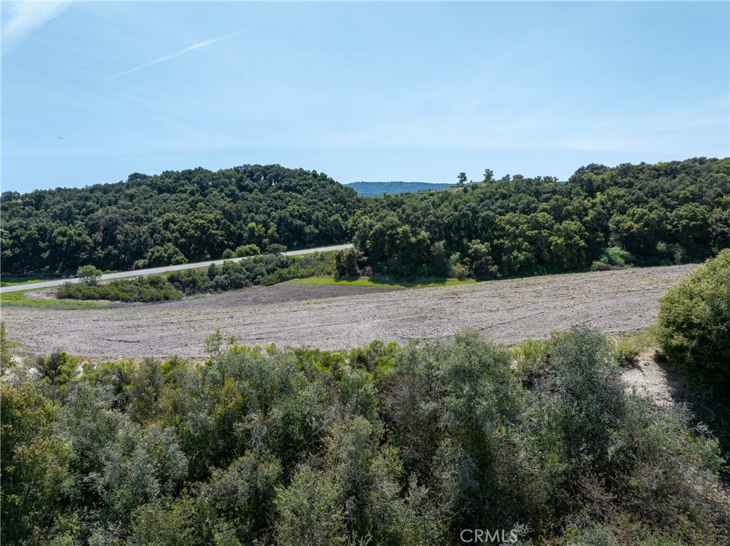 2925 Oakdale Rd, Paso Robles, CA 93446