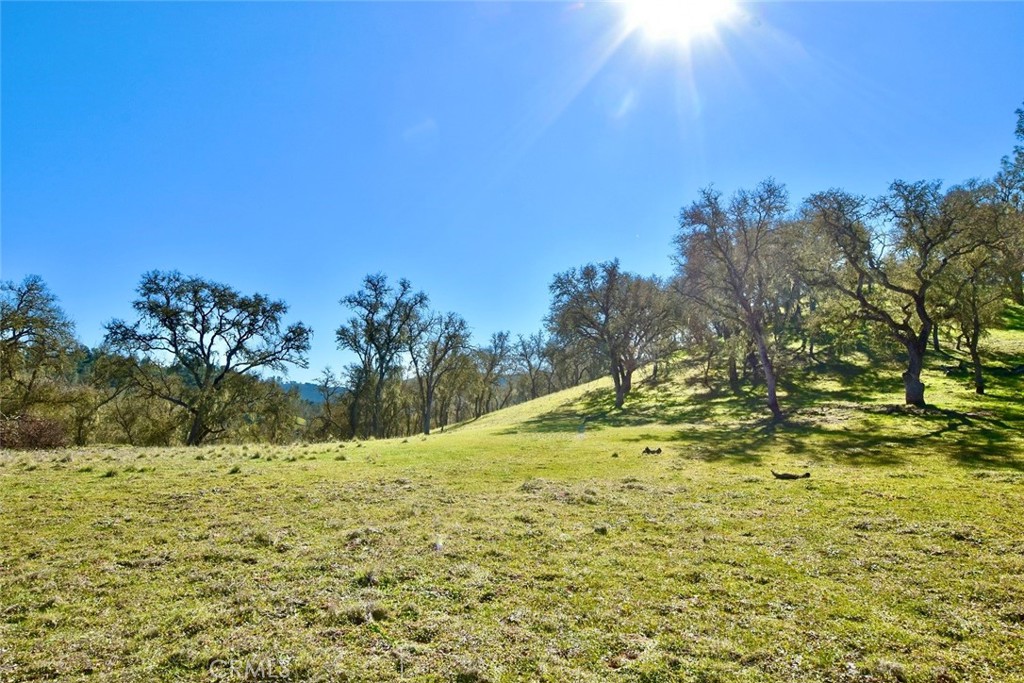 0 Gateway Dr, Paso Robles, CA 93446