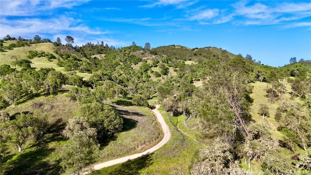 0 Gateway Dr, Paso Robles, CA 93446