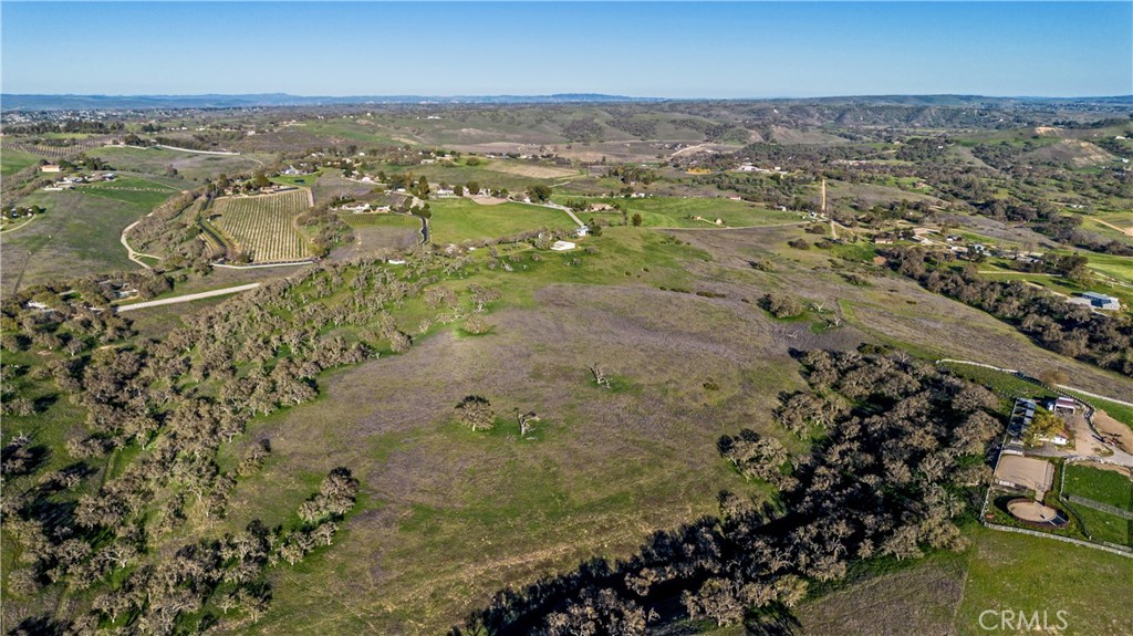 930 Windwood Rd, Paso Robles, CA 93446