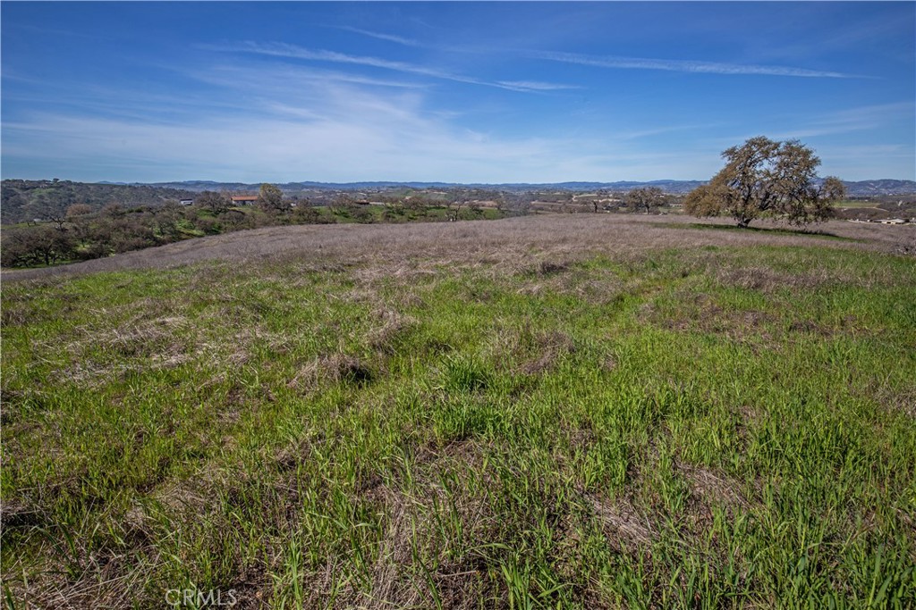 930 Windwood Rd, Paso Robles, CA 93446