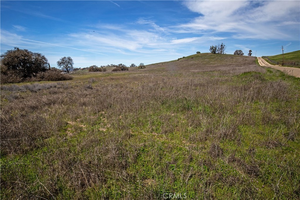 930 Windwood Rd, Paso Robles, CA 93446
