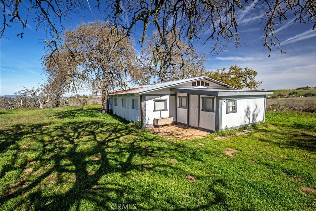 930 Windwood Rd, Paso Robles, CA 93446