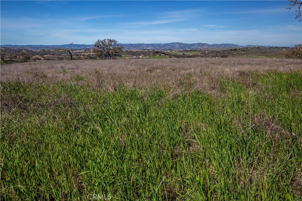 930 Windwood Rd, Paso Robles, CA 93446