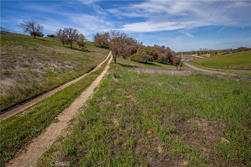 930 Windwood Rd, Paso Robles, CA 93446