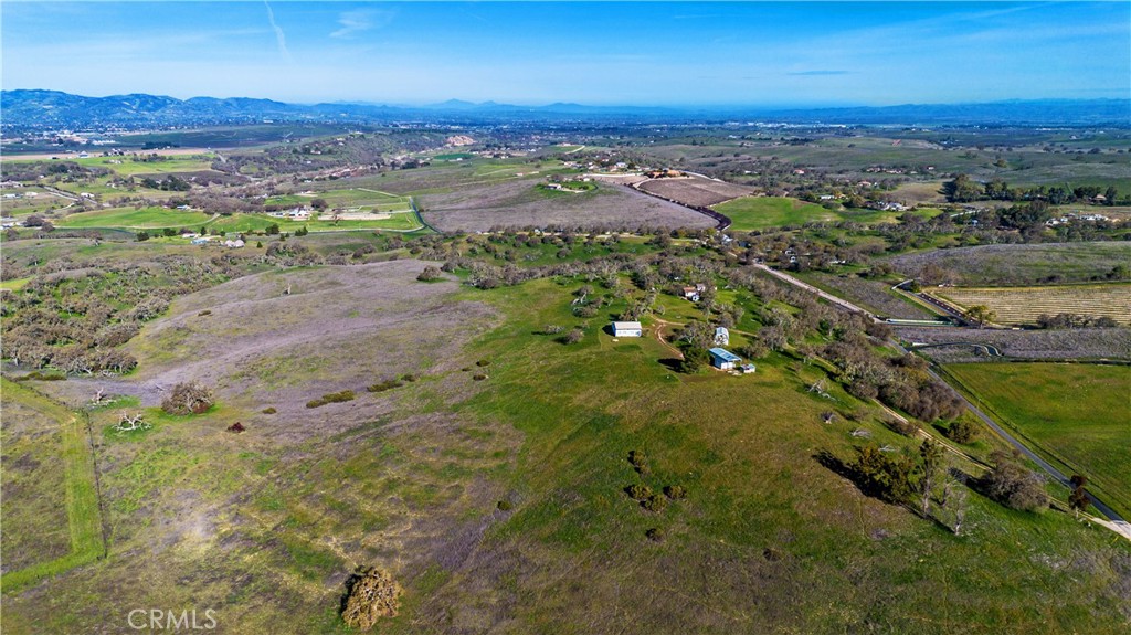 930 Windwood Rd, Paso Robles, CA 93446