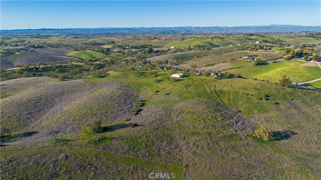 930 Windwood Rd, Paso Robles, CA 93446