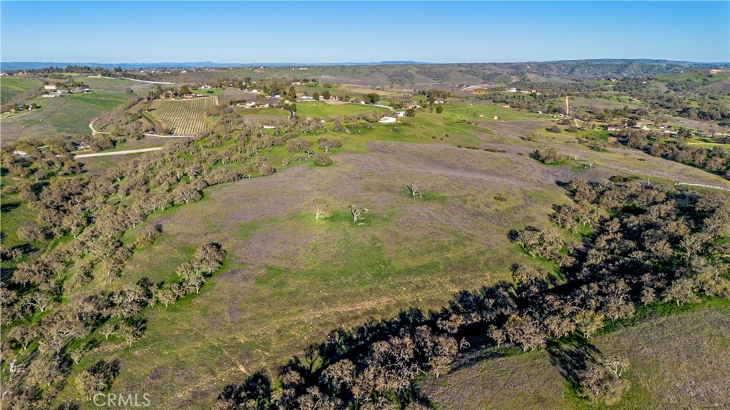 930 Windwood Rd, Paso Robles, CA 93446