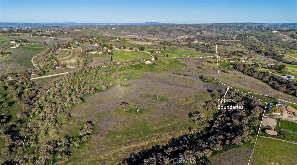 930 Windwood Rd, Paso Robles, CA 93446