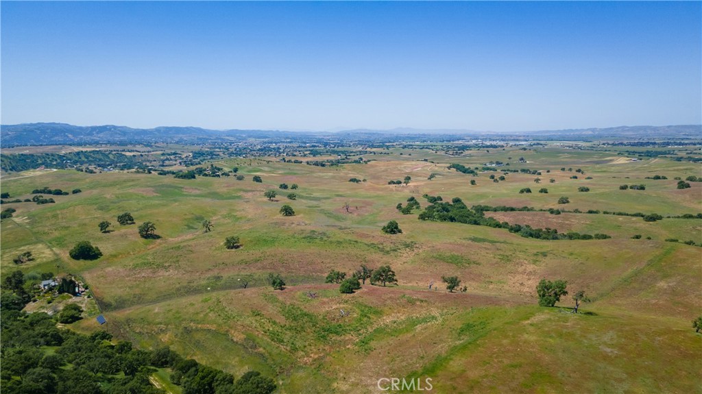 1975 Hidden Acre Ln, Paso Robles, CA 93446