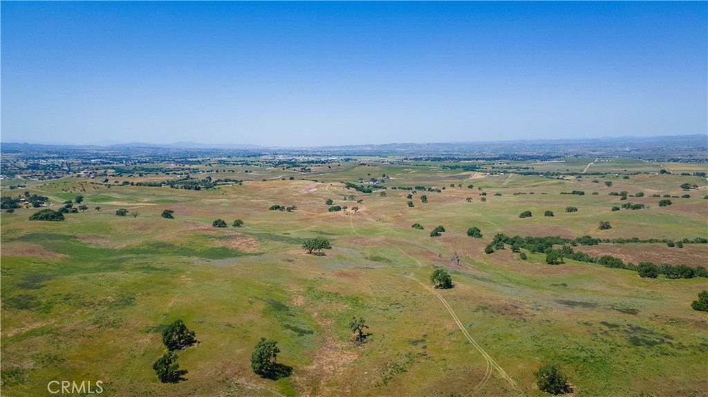 1975 Hidden Acre Ln, Paso Robles, CA 93446