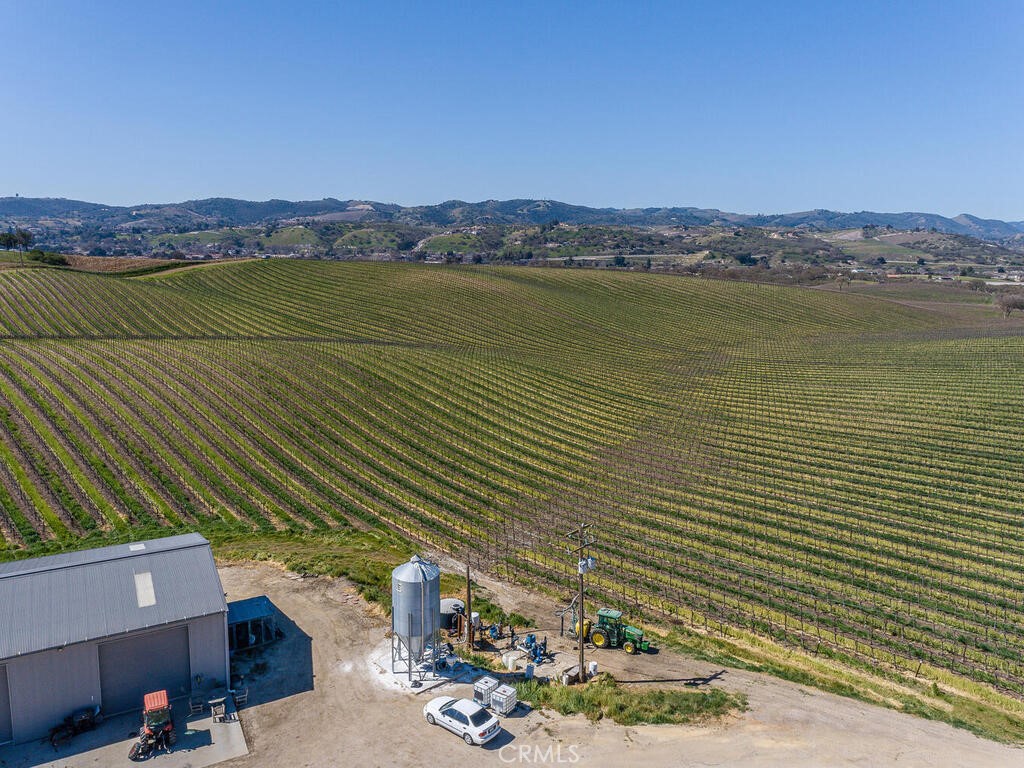 3925 Buena Vista Dr, Paso Robles, CA 93446