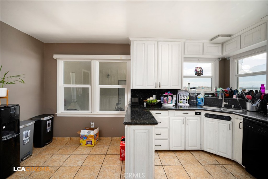 13271 Garzoli Ave, Mcfarland, CA 93250