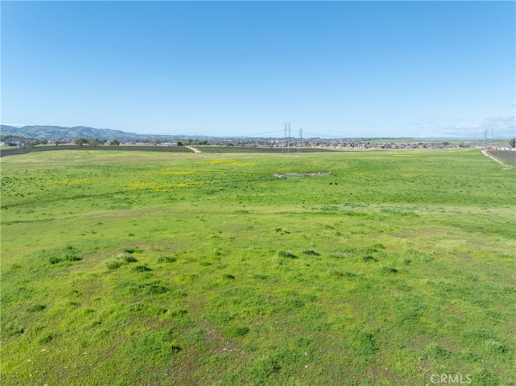 0 Creston Rd, Paso Robles, CA 93446