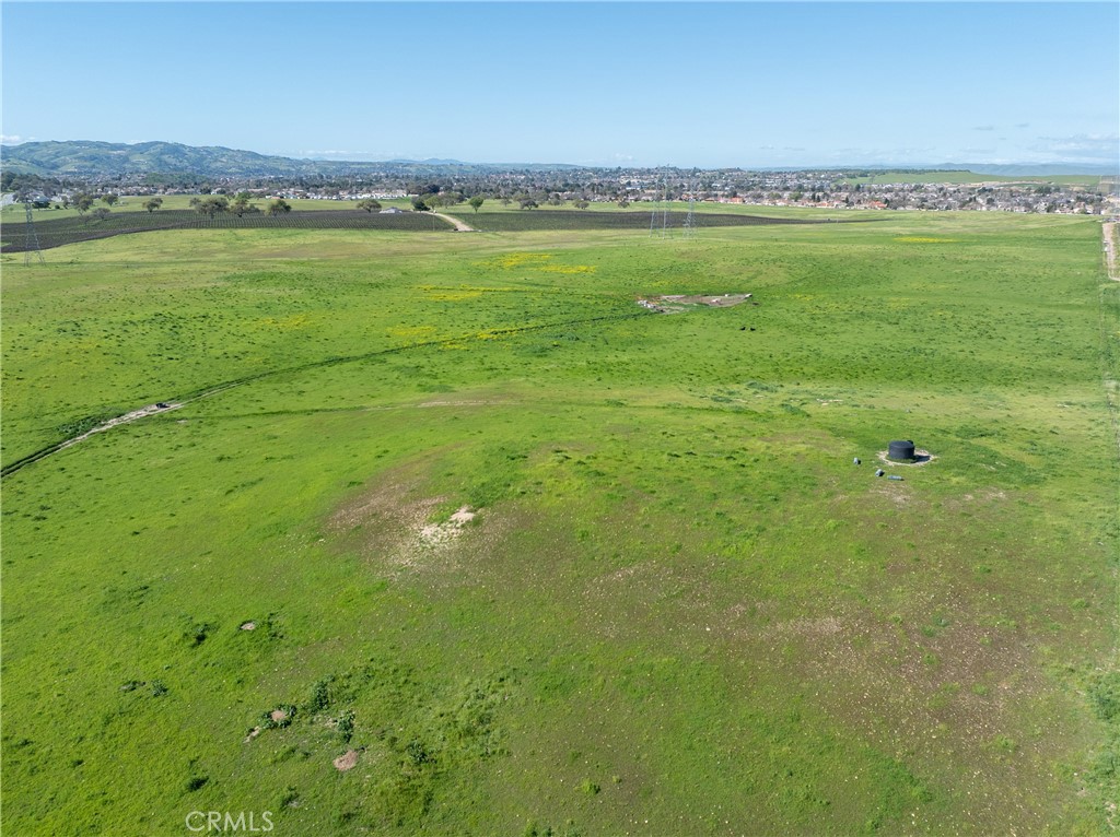 0 Creston Rd, Paso Robles, CA 93446