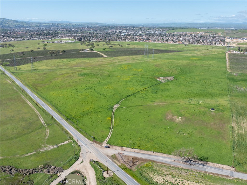 0 Creston Rd, Paso Robles, CA 93446